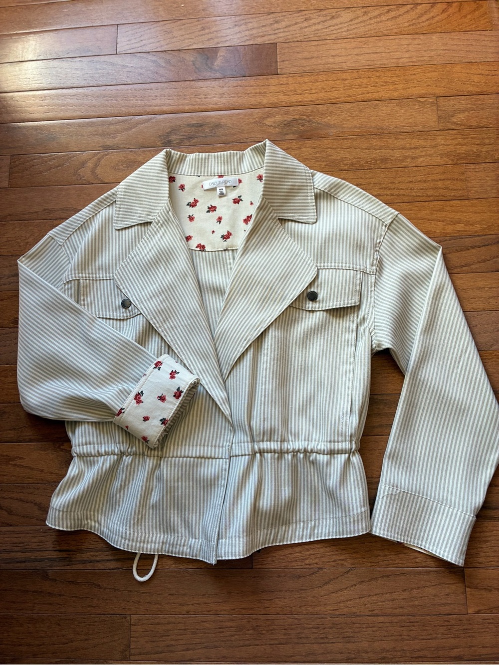 Women's Jacket, Sz. MED. Beige/White Striped, Cinched Waist/ Short Blazer